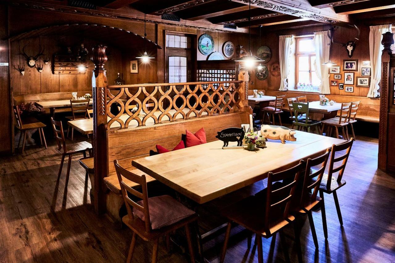 Gasthof-Hotel Dannerwirt Флинтсбах Экстерьер фото