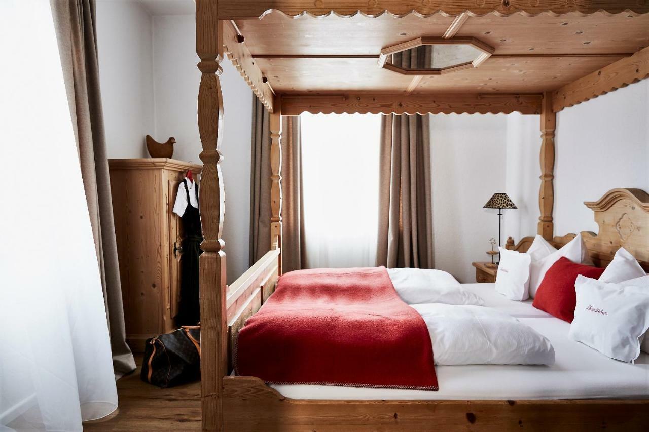 Gasthof-Hotel Dannerwirt Флинтсбах Экстерьер фото